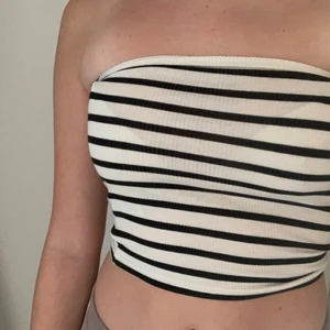 Randig Bandeau Topp - Aldrig använd👌🏼