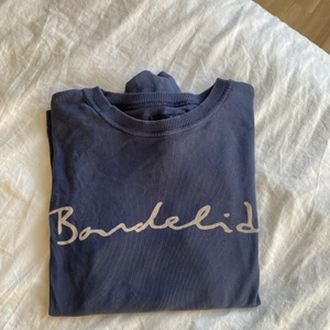 Gullig bondelid tröja  - Säljer jättefin bondelid tröja 170 kr Stl S/M 