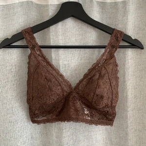 Bh - Bh utan bygel från dorina storlek m. Använd en gång. Säljs i befintligt skick. 