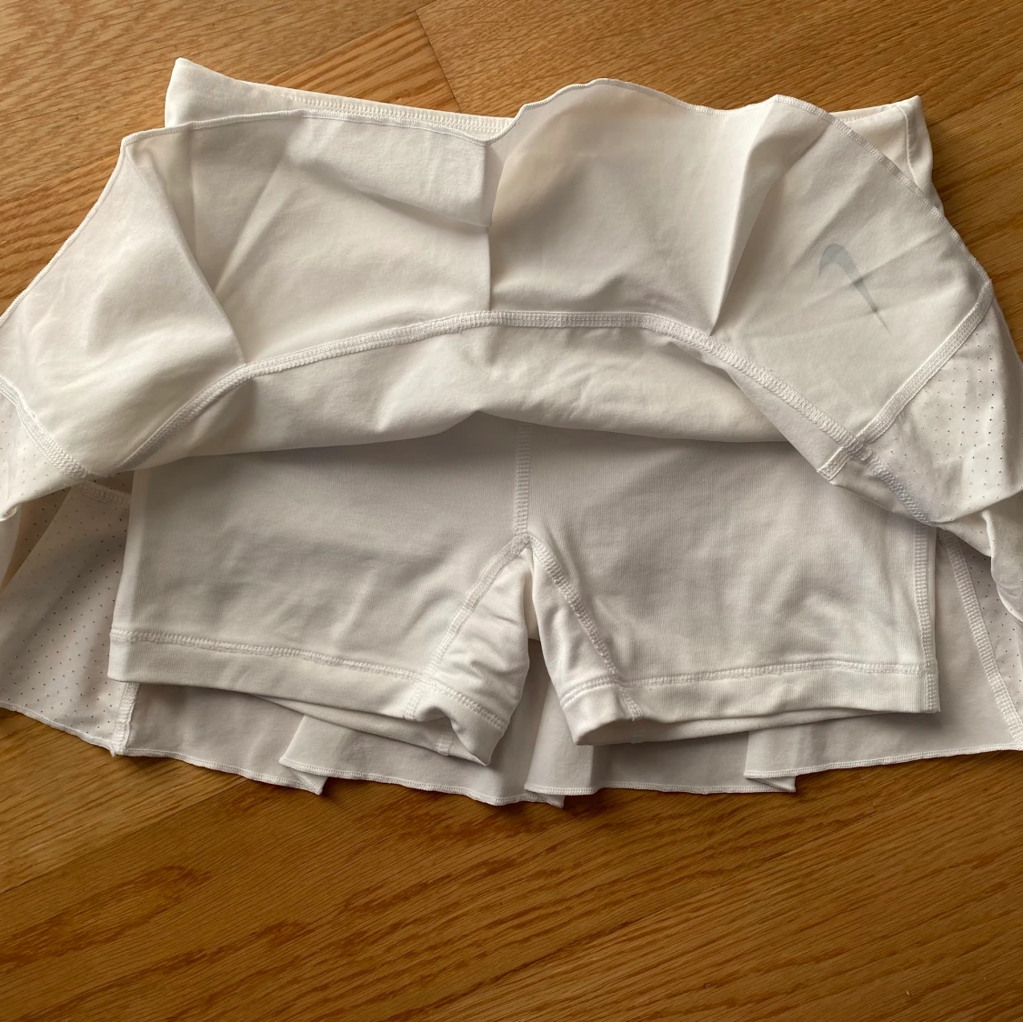 Tenniskjol / träninsgkjol - 90