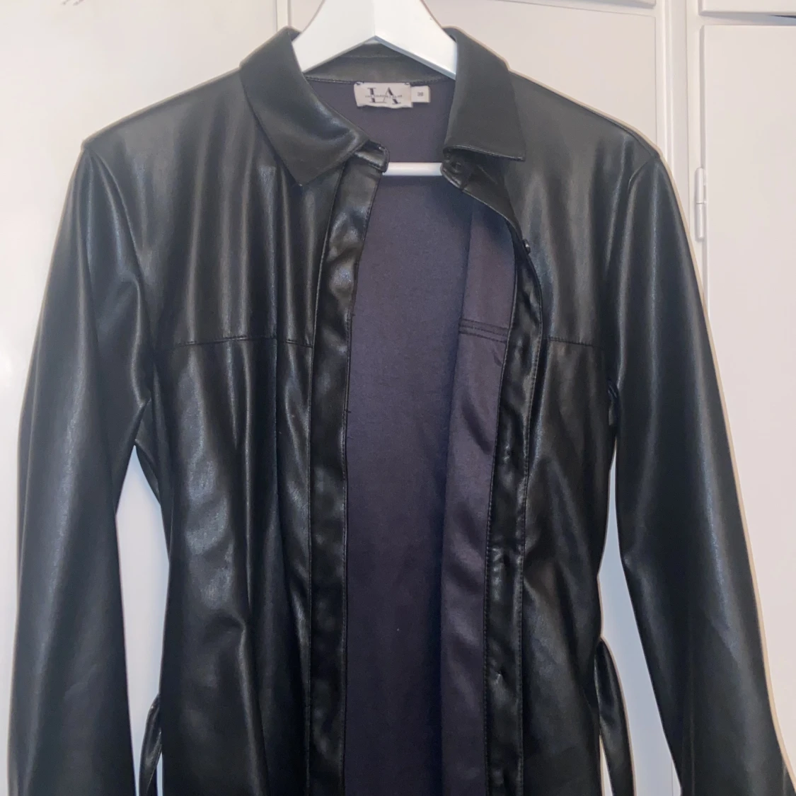 Skinnklänning Linn Ahlborg x NA-KD - 91