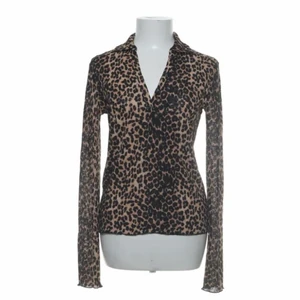Leopard blus - Leoppard blus från zara som tyvärr inte kommer till användning :(