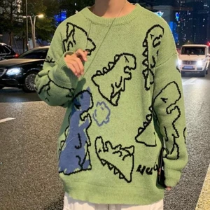 Stickad tröja - Sötaste stickade tröjan som liknar första bilden (lånad) köpt för ca 600 tror ja, bara använd fåtal gånger <3