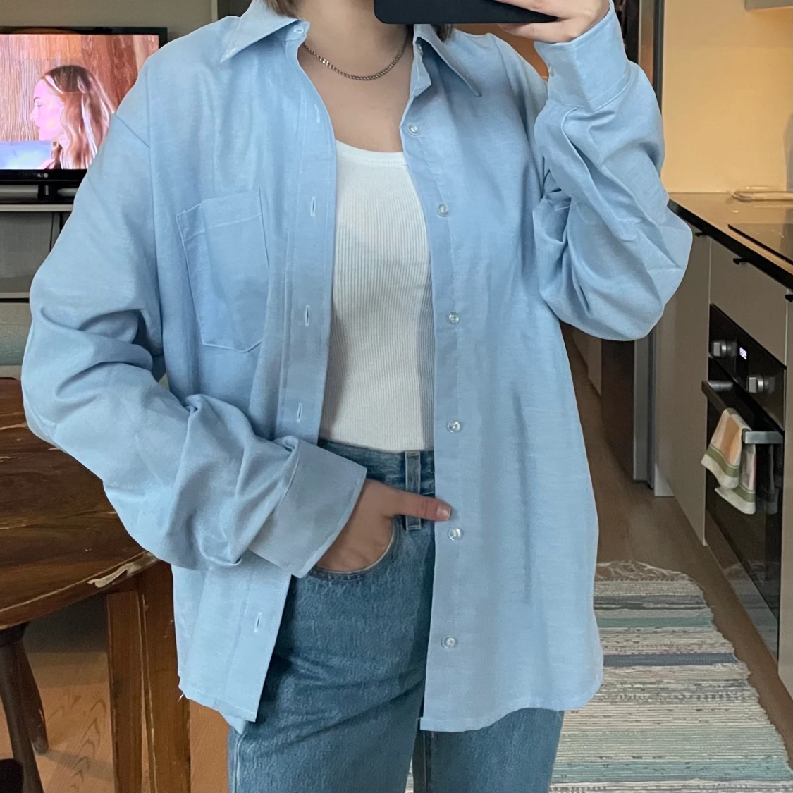 Ljusblå skjorta  - 91