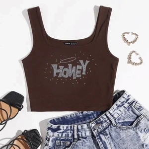 Brunt linne strl s  - Helt nytt shein linne som aldrig är använt, endast testat. Köpt på shein, men slutsålt iallafall innan. Storlek s och skulle passa xs/s/m enligt mig som är en s💗💗💗💗