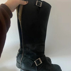 Johnny Bulls - Säljer nu dessa Johnny bulls, ganska använda men inga skador eller annat!