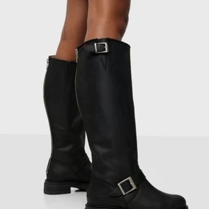 Johnny Bulls - Höga Johnny Bulls i fint skick storlek 38