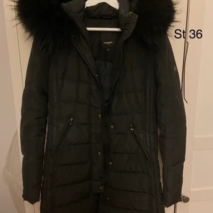 rockandblue vinter jacka  - Vinter jacka med äkta päls ,andvänd en vinter .