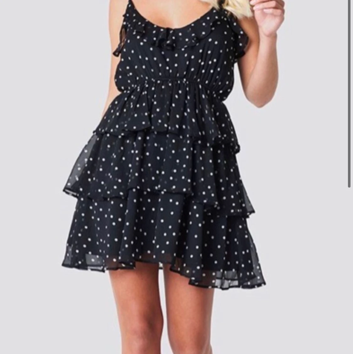 Prickig vålangklänning - 91