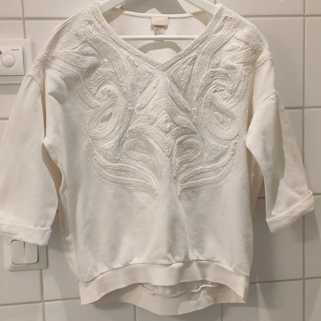 HENNES & MAURITZ STRL 34 - 90