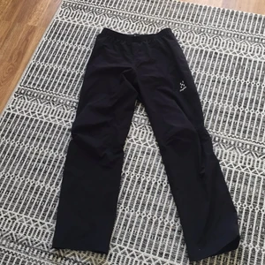 Haglövs byxor - Skick 9/10 vatten tåliga 