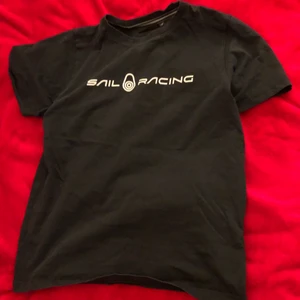 Sail Racing tröja  - Växt ur denhär, köpt för ett tag sen på kidsbrandstore