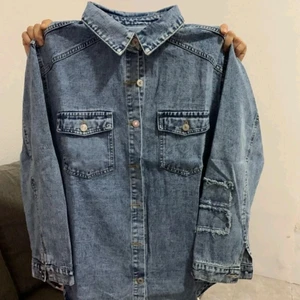 Jeans jacka  - Aldrig använd, säljes för 150kr 