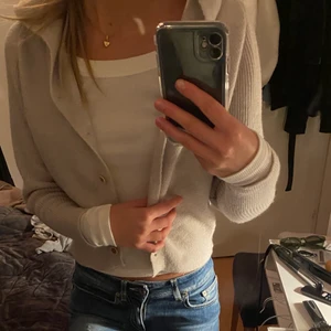 Stickad hoodie  - Så fin stickad hoodie i storlek small 💓