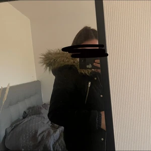 Jacka - Jacka från hm storlek 42/m men rätt liten i storleken köpare betala frakt 