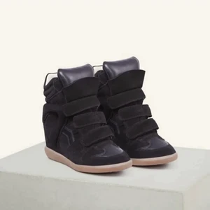 Isabel marant skor - Säljer mina jättefina Isabel marant skor i strl 39, fint skick 