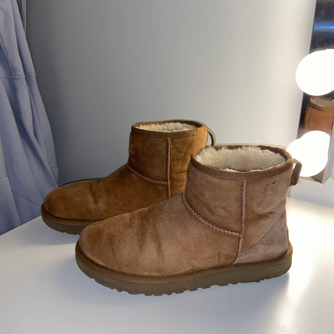 Uggs låga beige strl 39 - 91