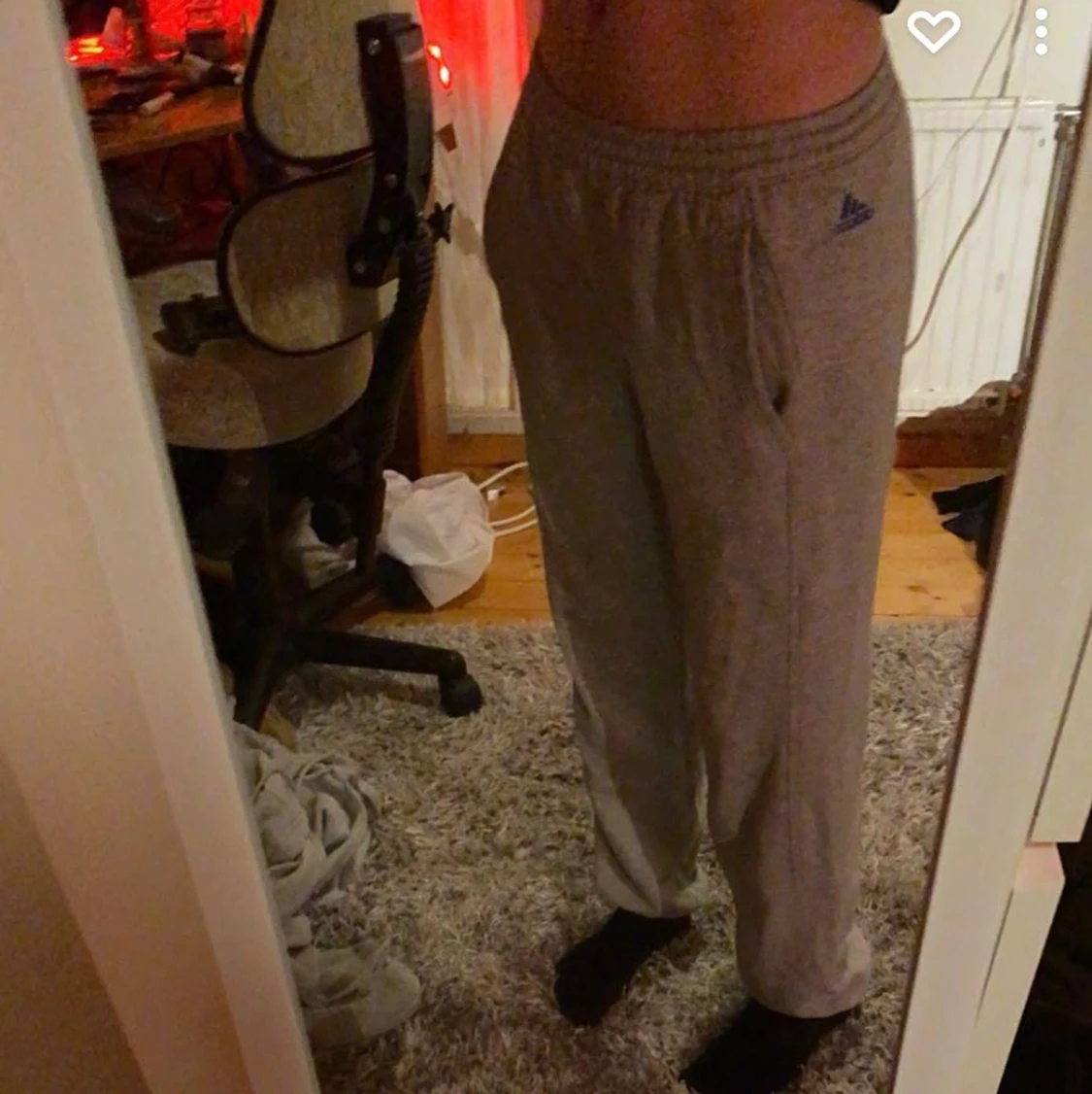 Adidas mjukisbyxor str m - 90