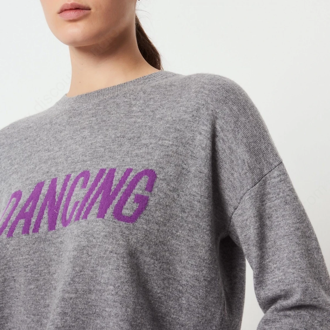 Stickad sandro tröja