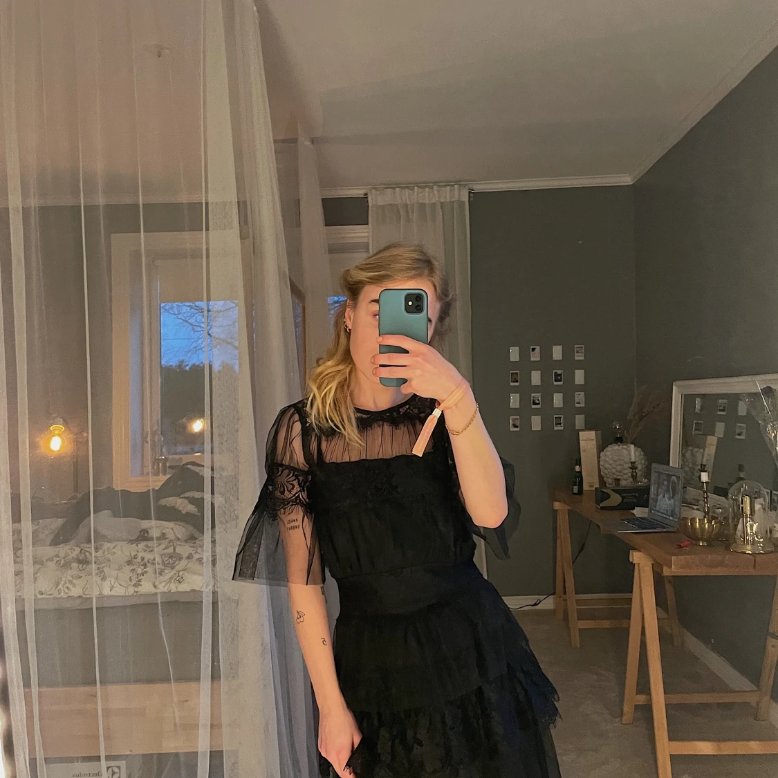 Svar spetsklänning - 91