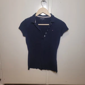 Tommy hilfiger tröja - Använd fåtal gånger