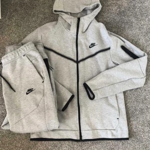 Nike tech Track suit grå - Nyskick