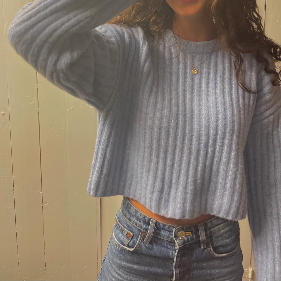 Blå stickad tröja från Bershka