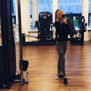 Aimn tights  - Två par tights från Aimn i storlek XS, 100kr för båda tillsammans 🏋🏼‍♀️🏄🏼‍♀️🤌🏽