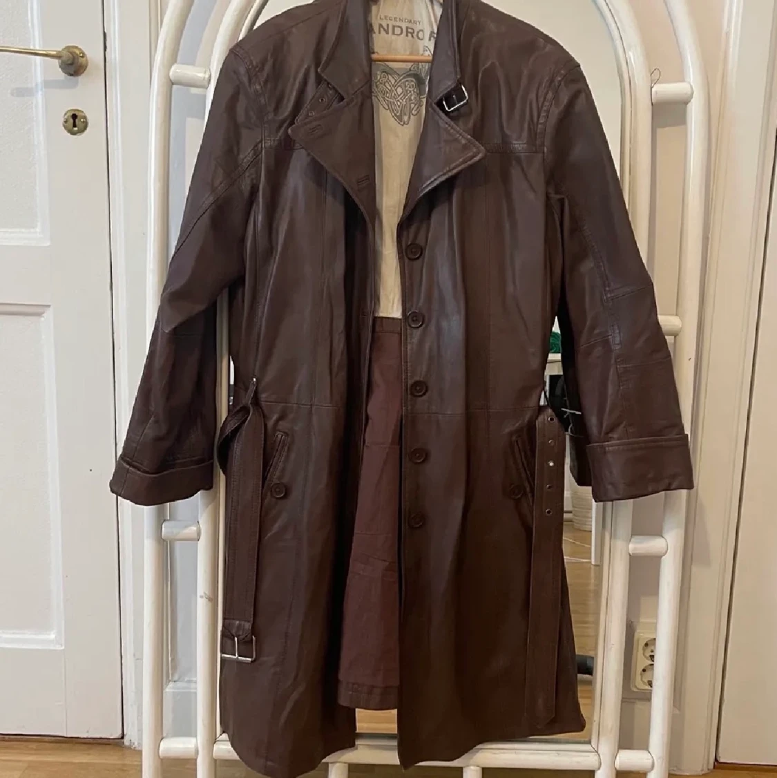 Brun Läderjacka  - 90
