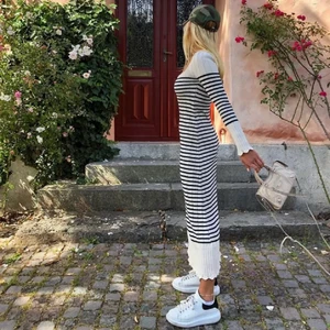 Zara klänning - Söker denna klänning, strl S-M