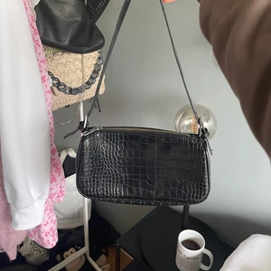 Väska - Baguette bag i nyskick! 