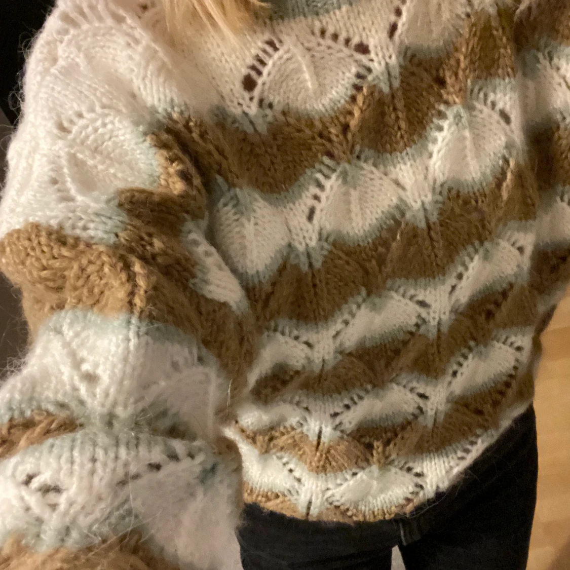 Stickad tröja - 91