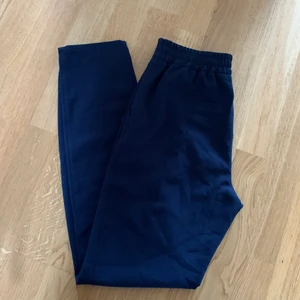 Loose pants - Blå lösa kostymbyxor | bra skick | köparen står för frakt🤍