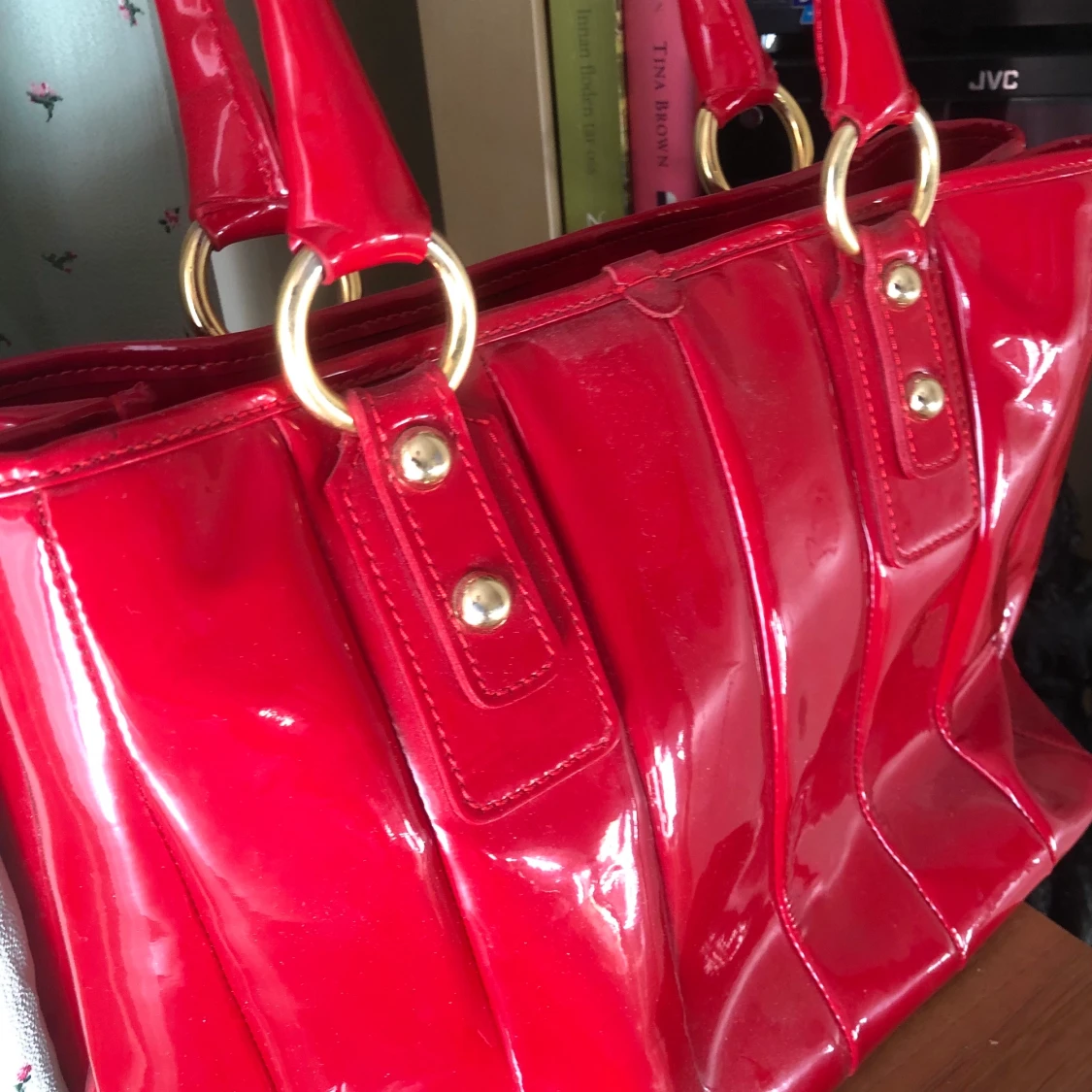 Stor röd väska  - 90