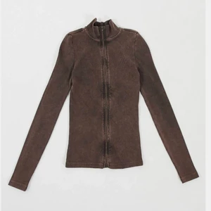 Snygg tröja från asos - Brun tight tröja med dragkedja från Asos