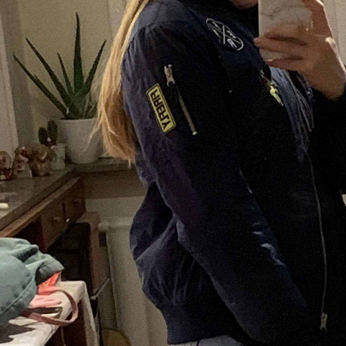 Bomber jacka mörkblå - 91