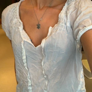 Oddmolly topp - Supersöt oddmolly topp/blus som inte kommer till användning längre. Köparen står för frakt✨