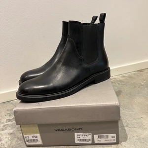 Vagabond Amina - Oanvända, i kartong. Säljes pga fel storlek för mig.