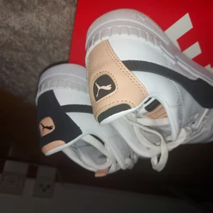 Puma  - Nya med karton 👍😊❤