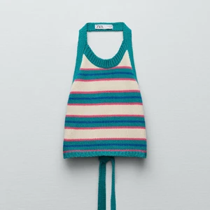 Zara topp - Topp från zara med öppen rygg och knytning där bak, knappt använd!