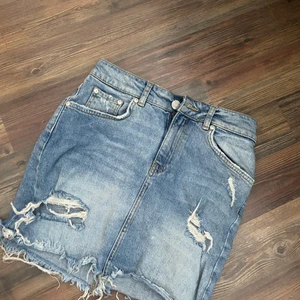 Jeans kjol  - Skit snygg jeans kjol!