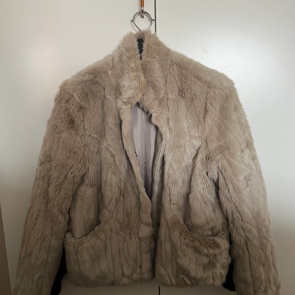 Fake pälsa jacka  - 91