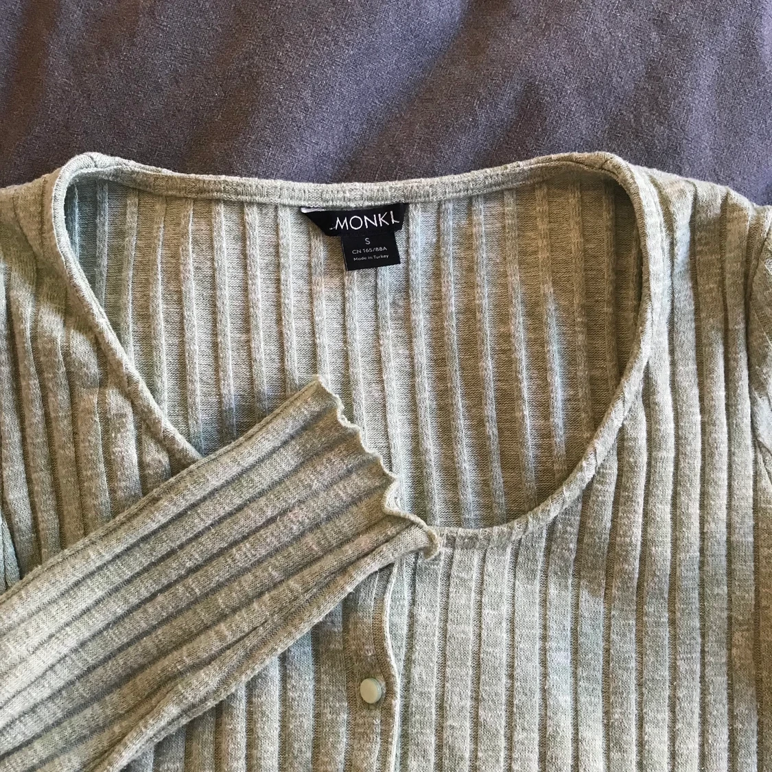 ljusgrön tröja - 91