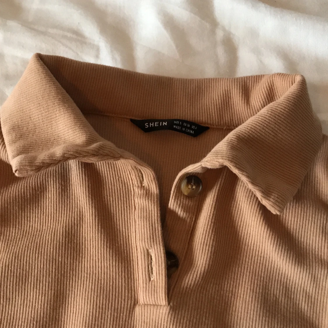 Croptop från Shein - 90