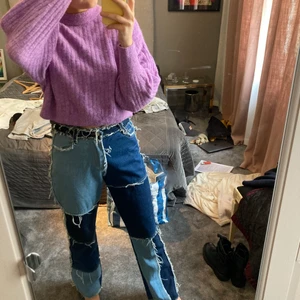 Jeans jaded london  - Hej! Säljer mina jeans från jaded london i storlek W26! I vanliga fall har jag storlek 36 och dessa passar mig. Superfina med olika jeansfärg men får ingen användning utan dem!