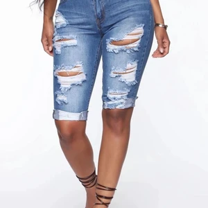 Fashion Nova shorts - Jättefina shorts från FashionNova, helt oanvända med prislapp kvar. Säljs då dom va för små för mig