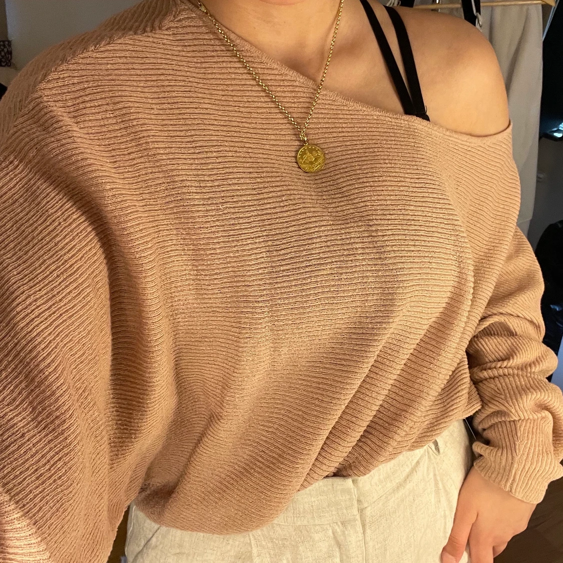 Stickad tröja från zara - 90