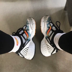 Saucony str 38,5 - Completely sold out 🤌🏻