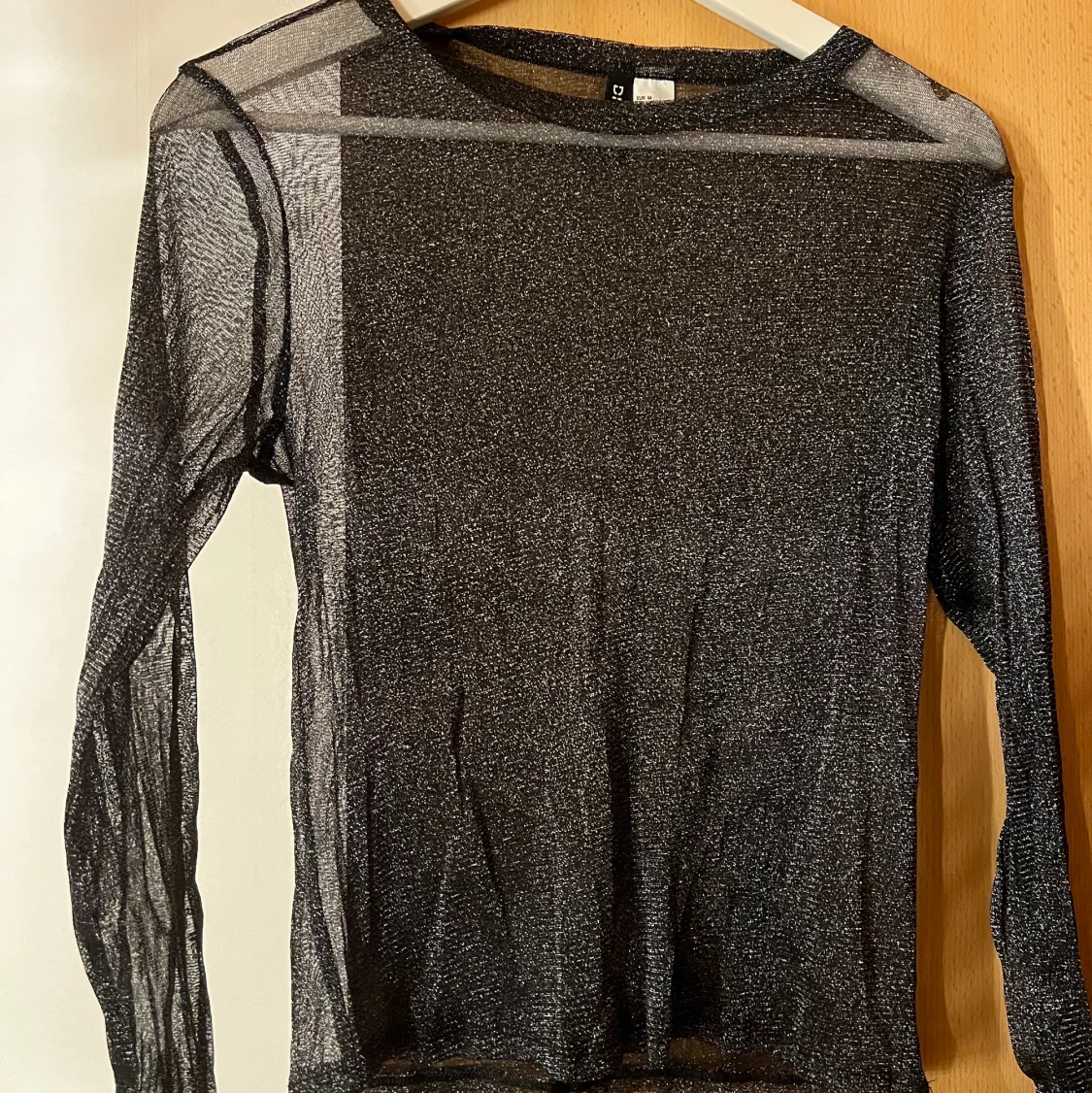 Glittrig tröja  - 90