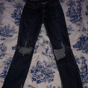 Ljusa Baggy Jeans - Jeans & Byxor | Plick Second Hand